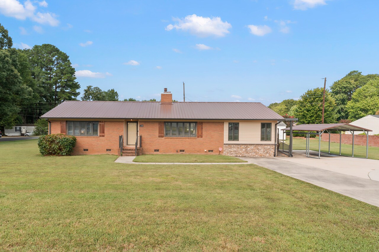 128 Killian Farm Rd, Stanley, NC for Rent