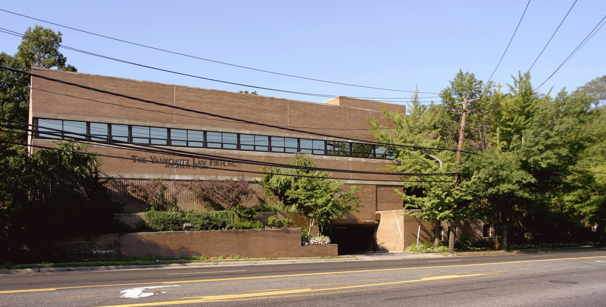 175 E Shore Rd, Great Neck, NY for Rent