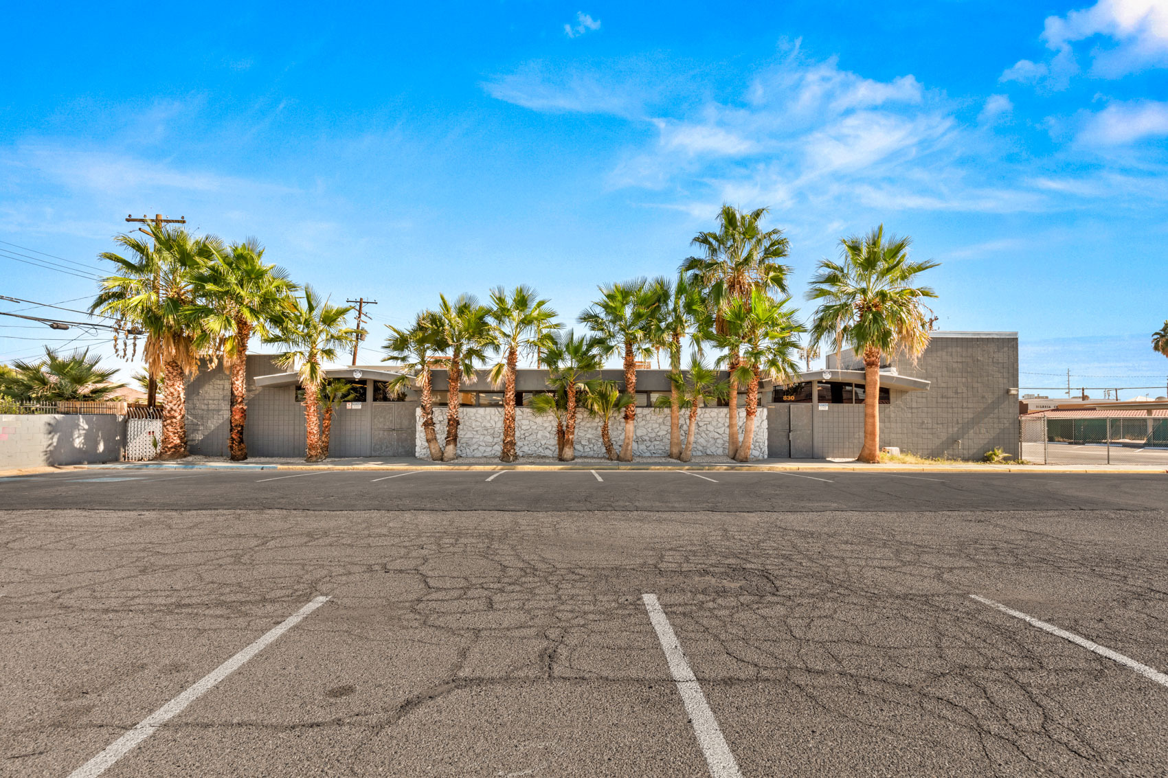 830 E Sahara Ave, Las Vegas, NV for Sale