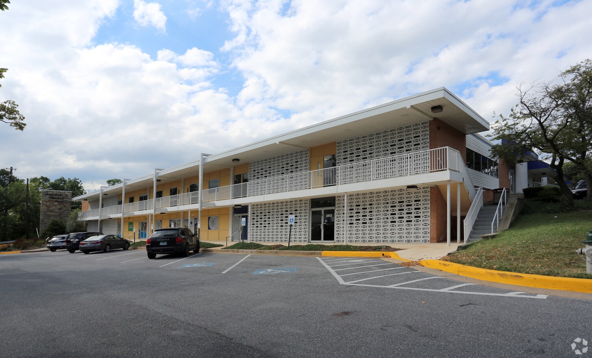 2401-2465 Linden Ln, Silver Spring, MD for Rent
