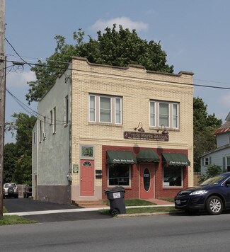 South Glens Falls, NY Storefront Retail/Residential - 39 Hudson St
