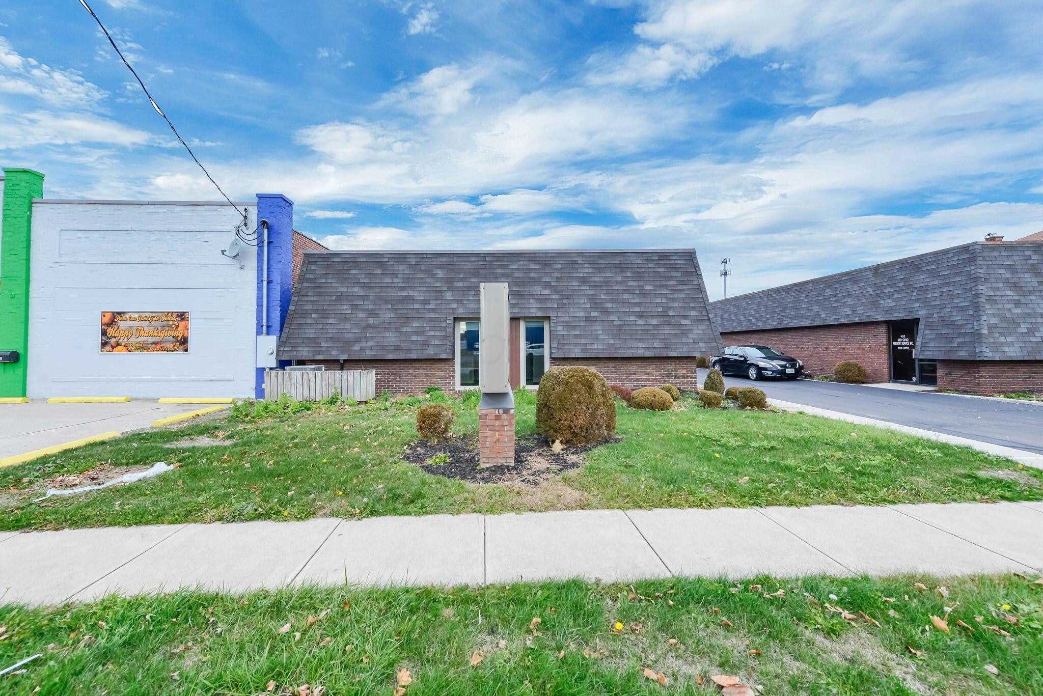 444-454 E Center St, Marion, OH for Sale