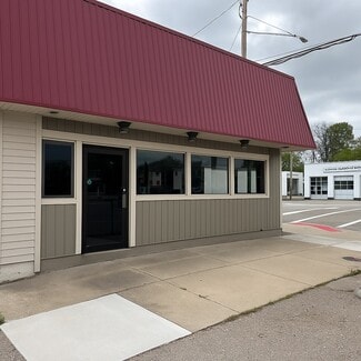 Owosso, MI Restaurant - 437 W Stewart St