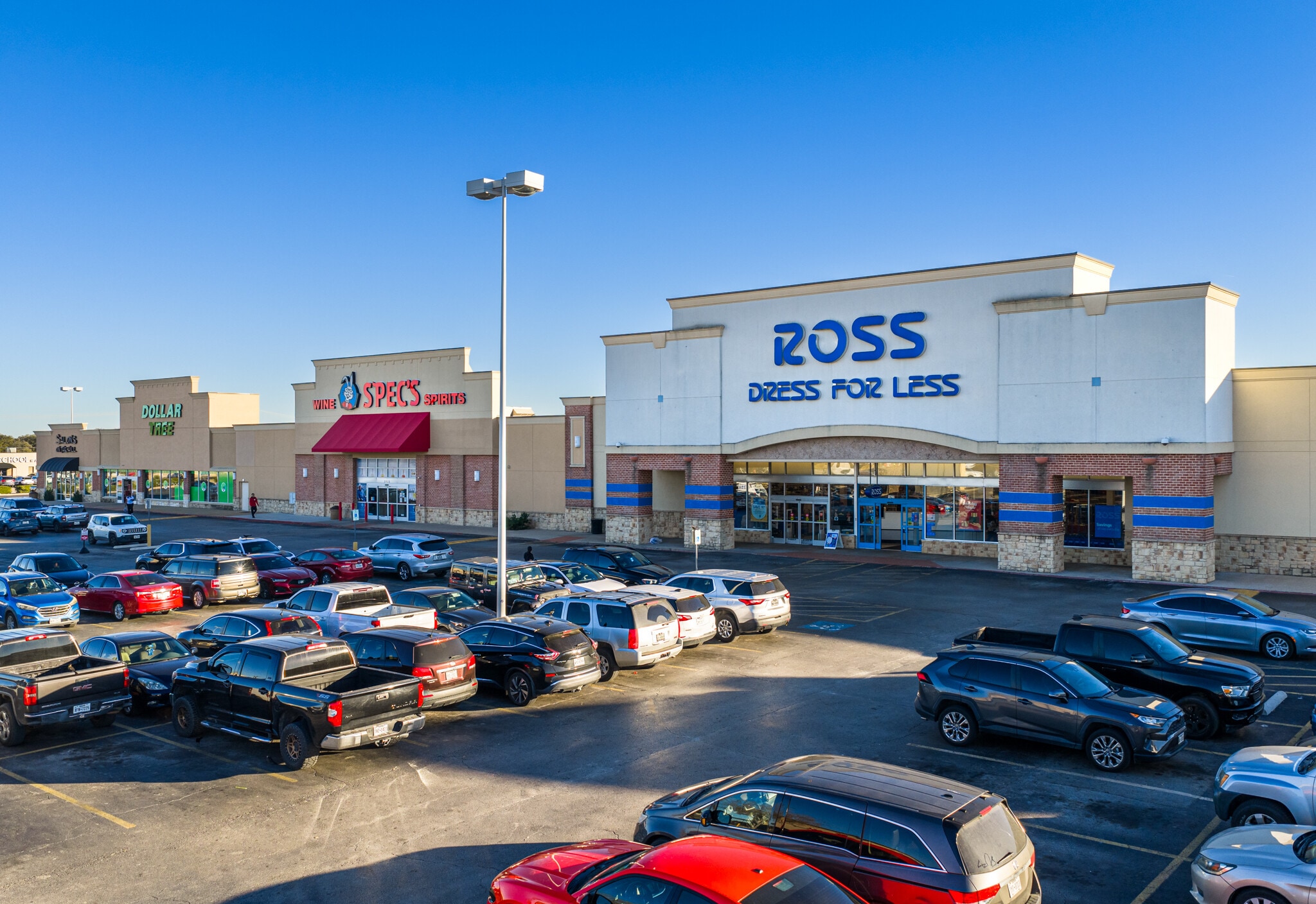 1403-1451 W Pipeline Rd, Hurst, TX for Rent