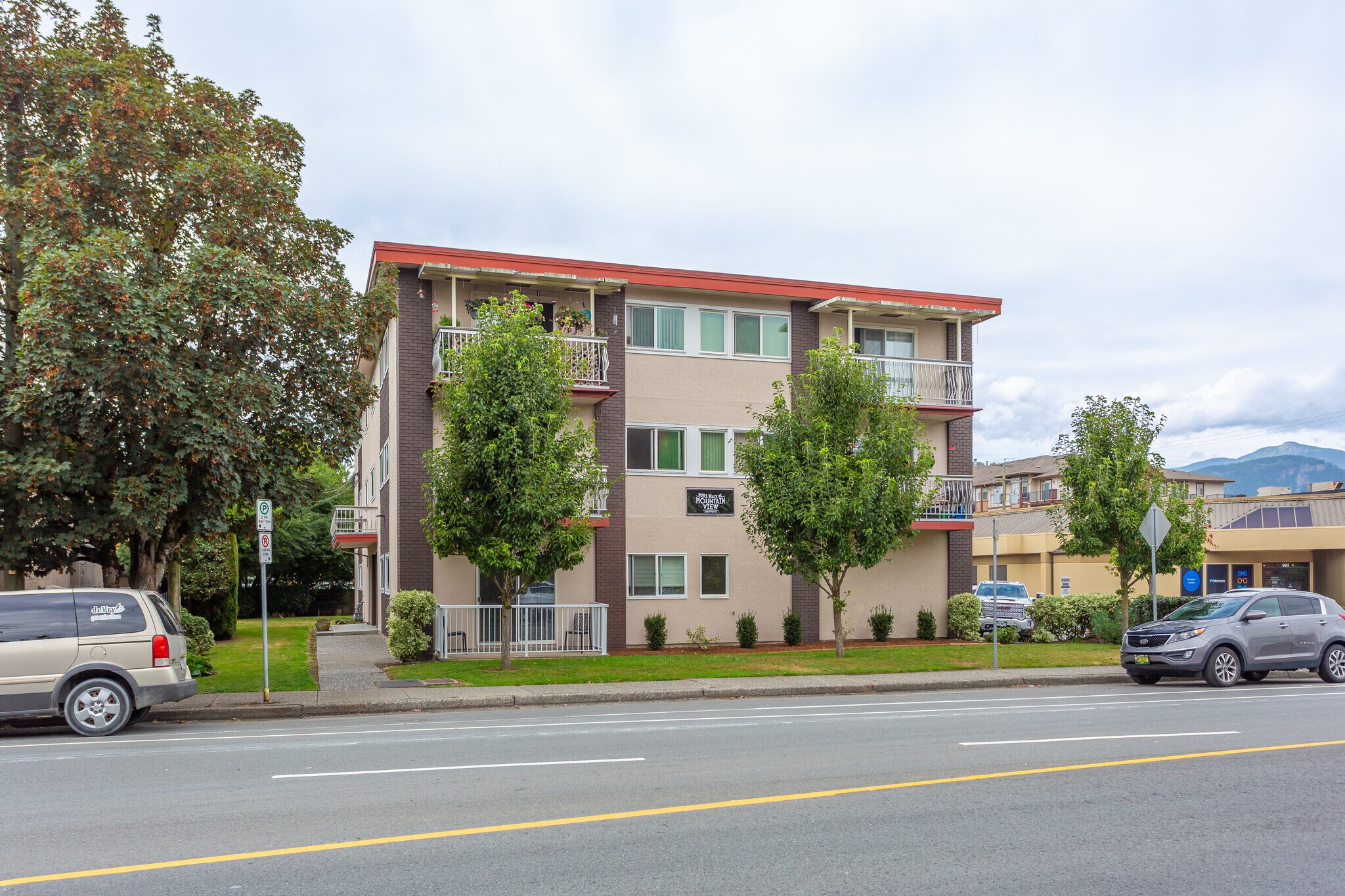 9091 Mary St, Chilliwack, BC for Sale