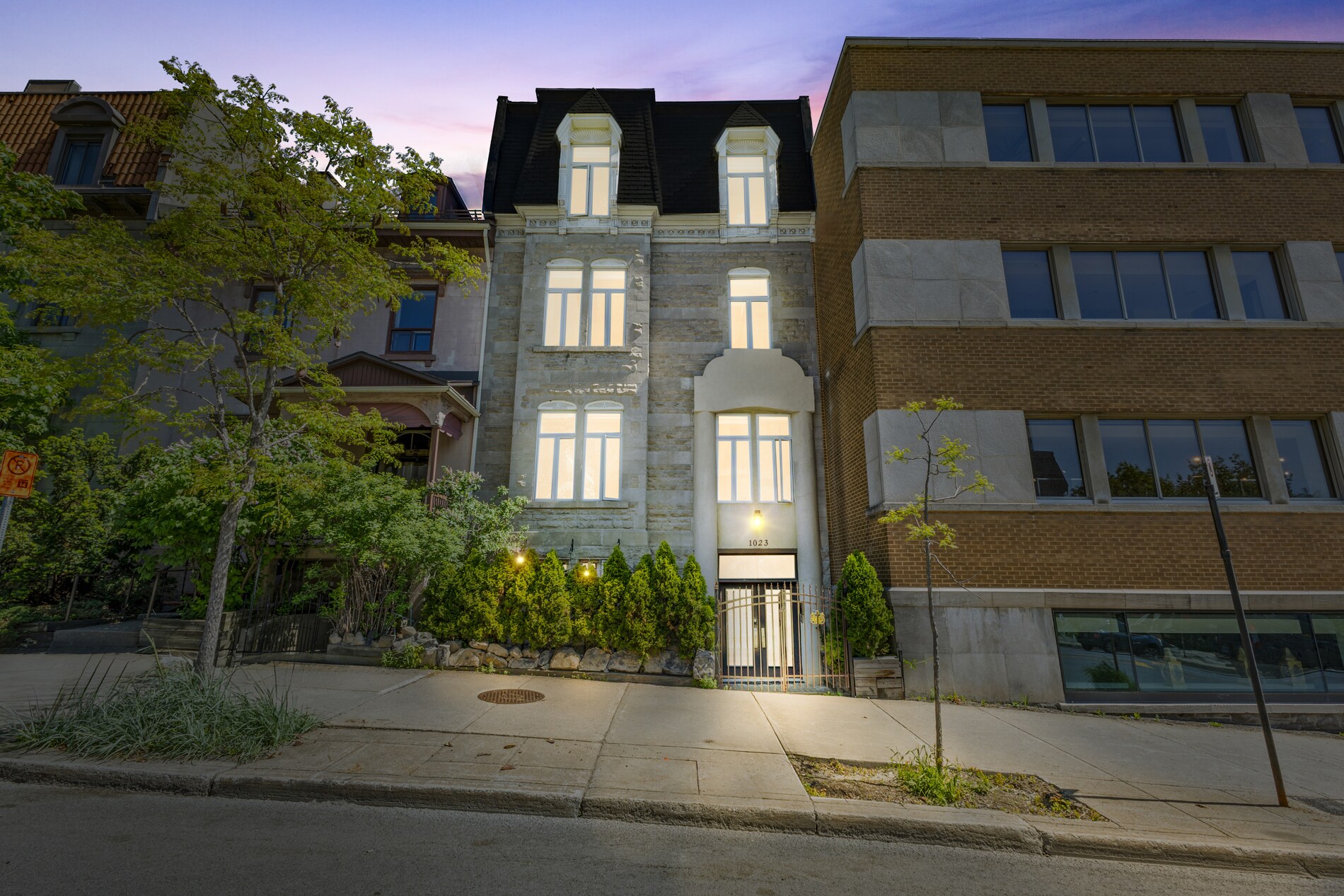 1023 Rue Berri, Montréal, QC for Sale