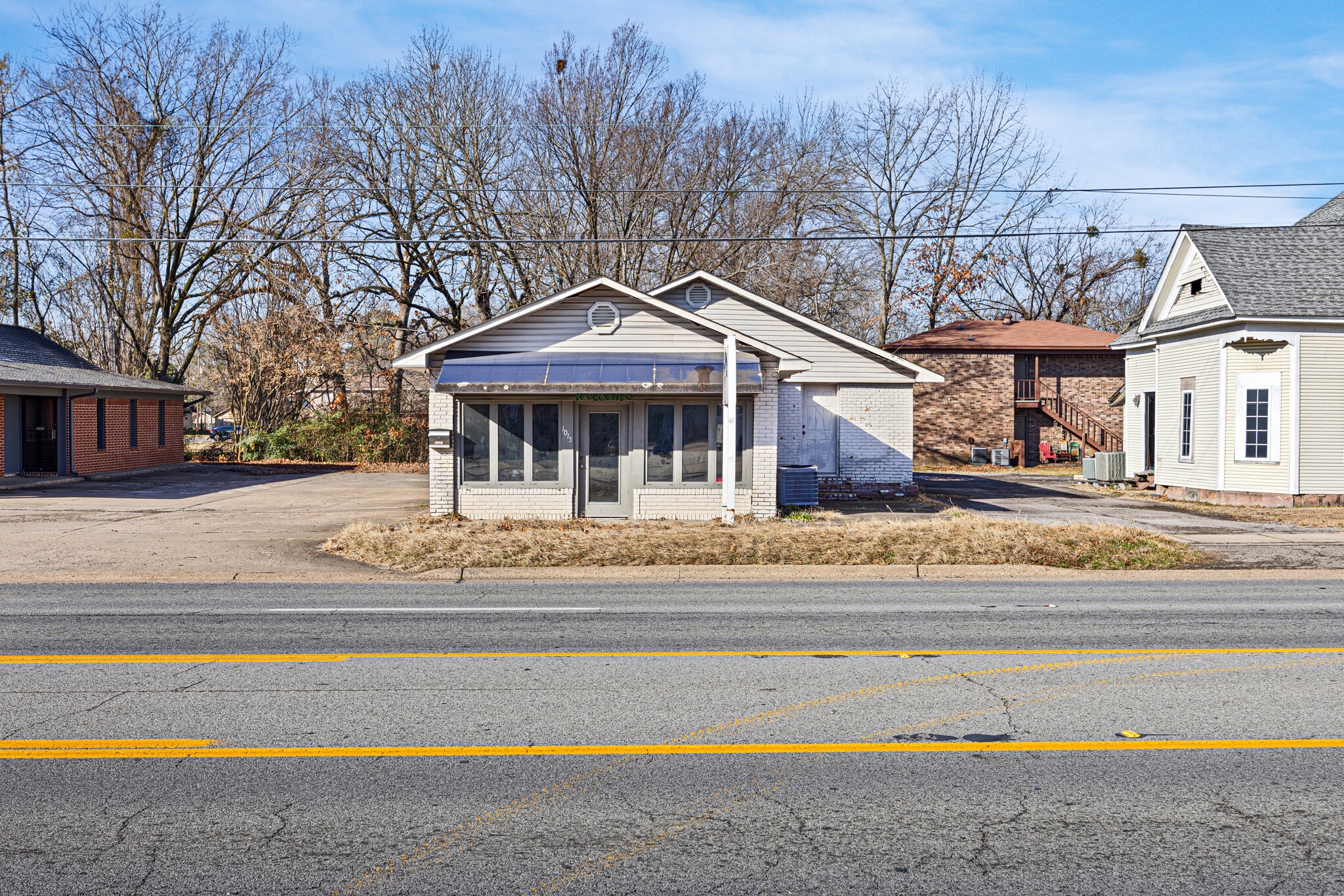 1015 N Arkansas Ave, Russellville, AR for Sale