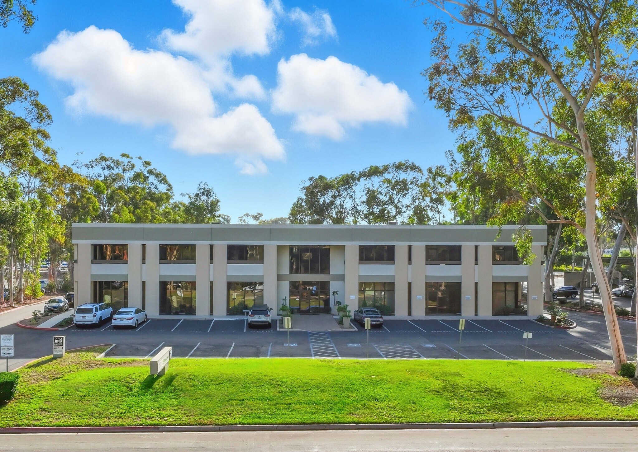 9745-9747 Businesspark Ave, San Diego, CA for Rent