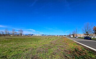Central Point, OR Industrial Land - 460 Federal Way