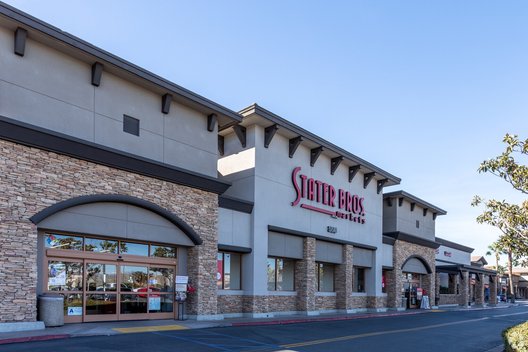 450-590 Hidden Valley Pky, Corona, CA for Rent