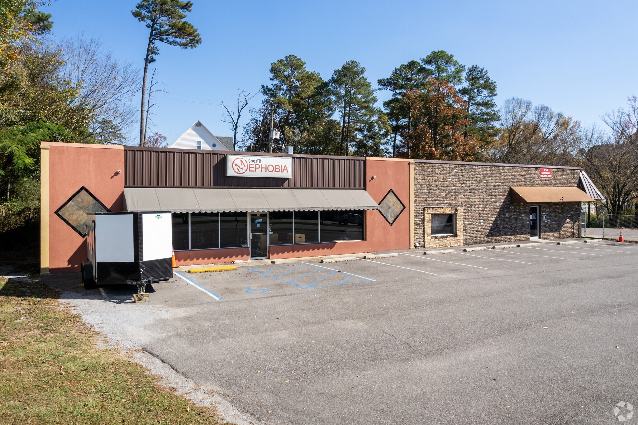 222 Decatur Hwy, Gardendale, AL for Rent