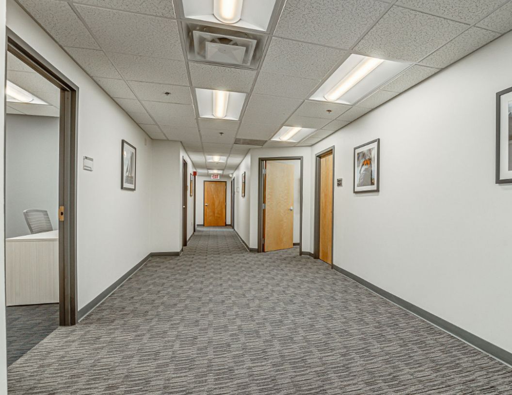 35 E 7th St, Cincinnati, OH for Rent