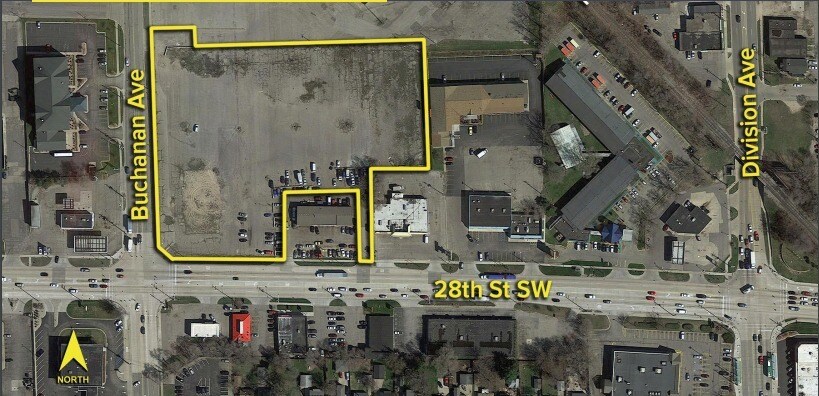 155 SE 28th St, Wyoming, MI for Sale