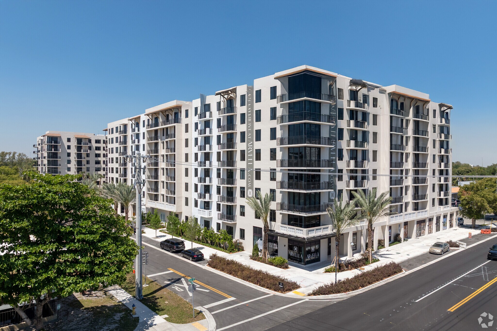 2555 NE 179th St, North Miami Beach, FL for Rent