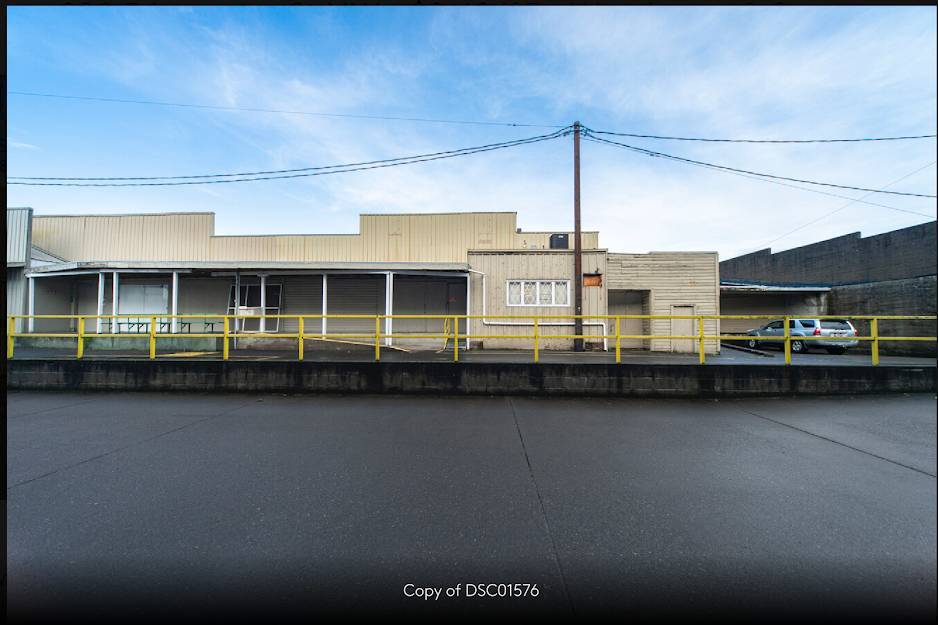 809 Edgewater St NW, Salem, OR for Rent