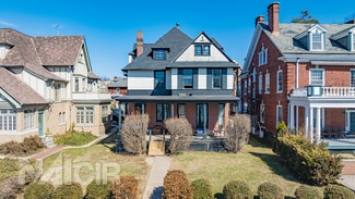 Harrisburg, PA Apartments - 1609 N Front St