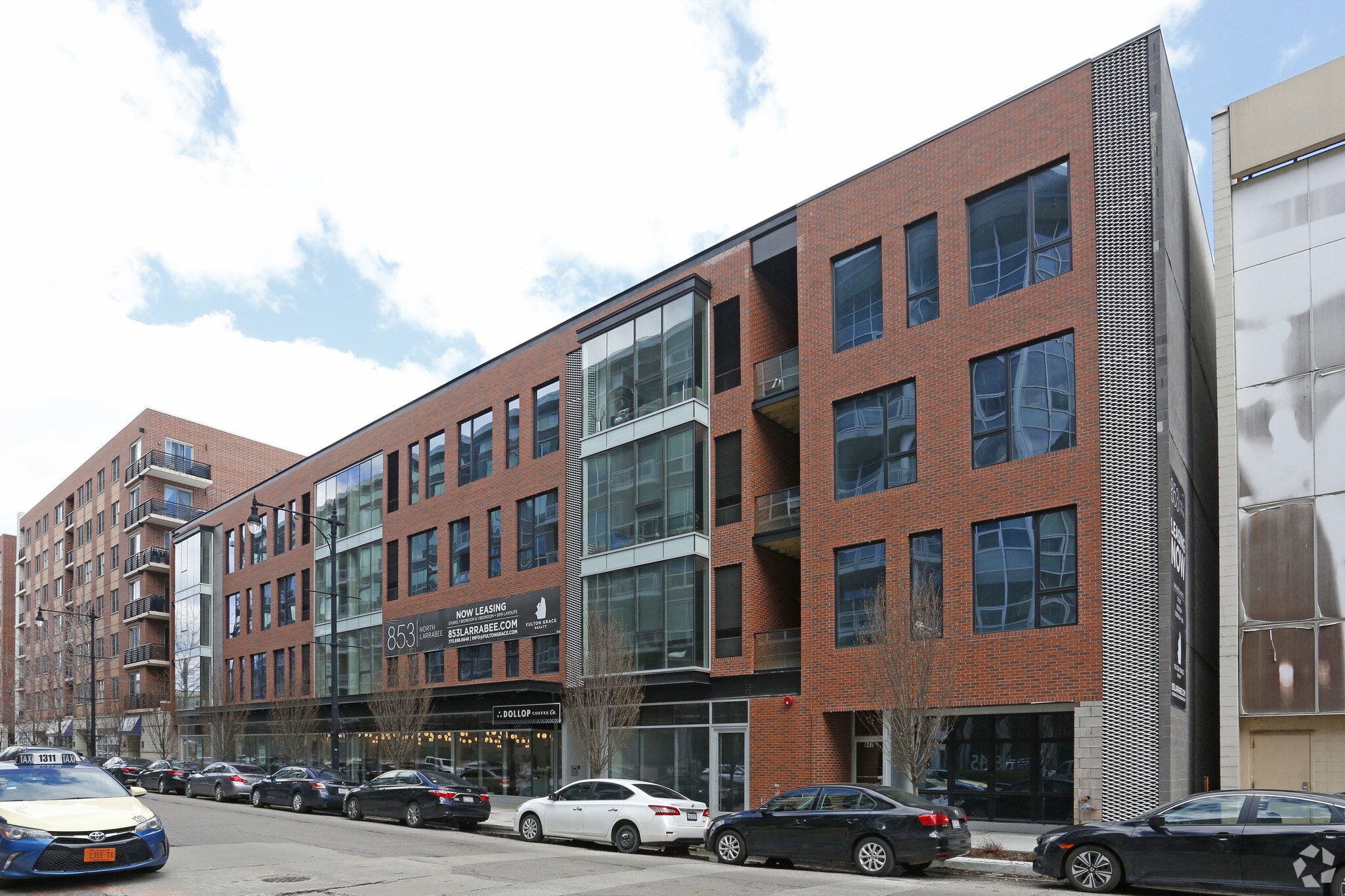 853 N Larrabee St, Chicago, IL for Rent