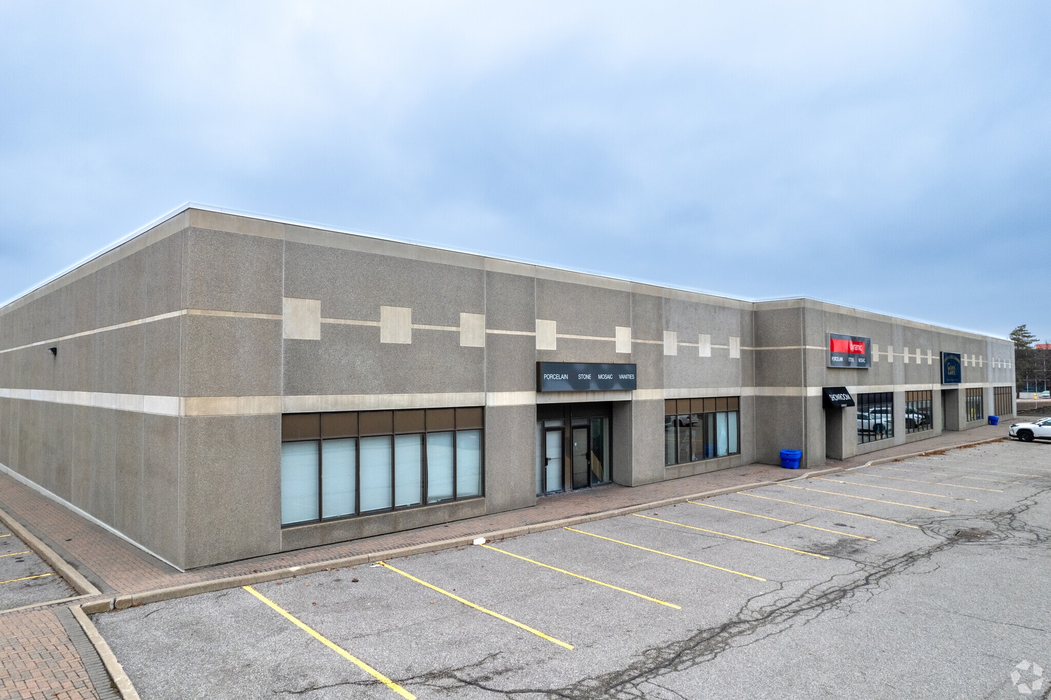 8560 Jane St, Vaughan, ON for Rent