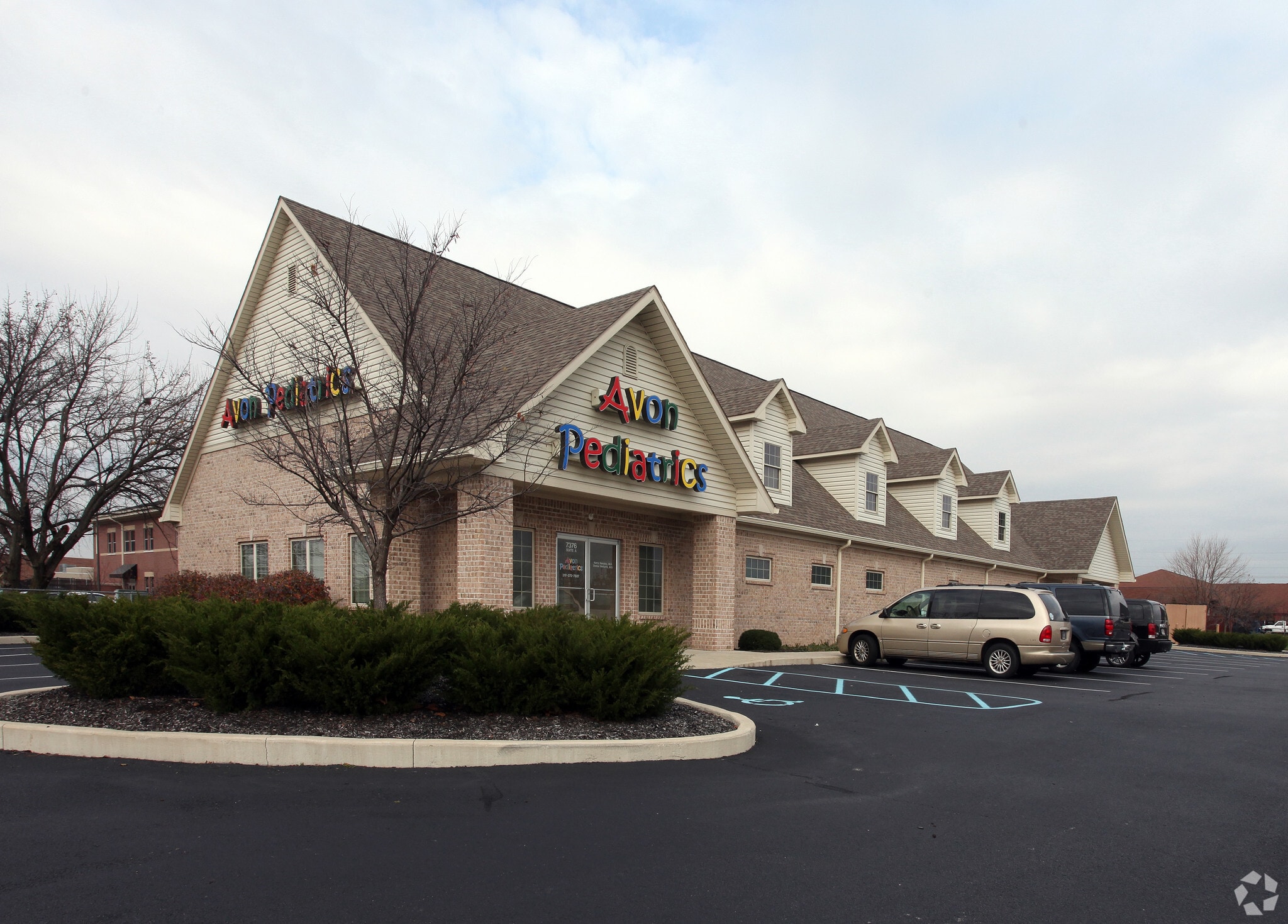 7376 Business Center Dr, Avon, IN for Sale