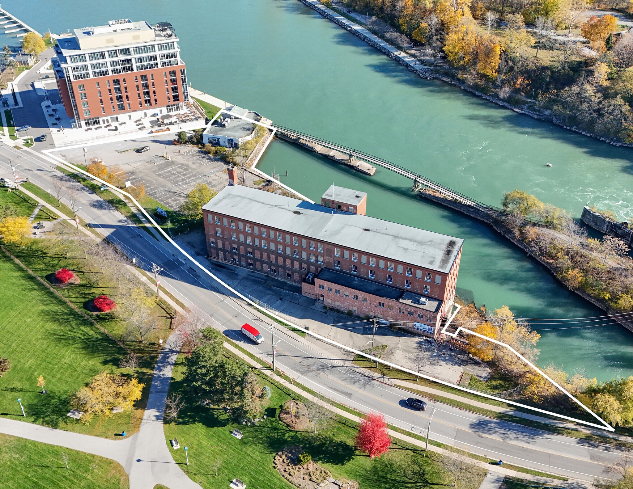 61-63 Lakeport Rd, St Catharines, ON for Sale