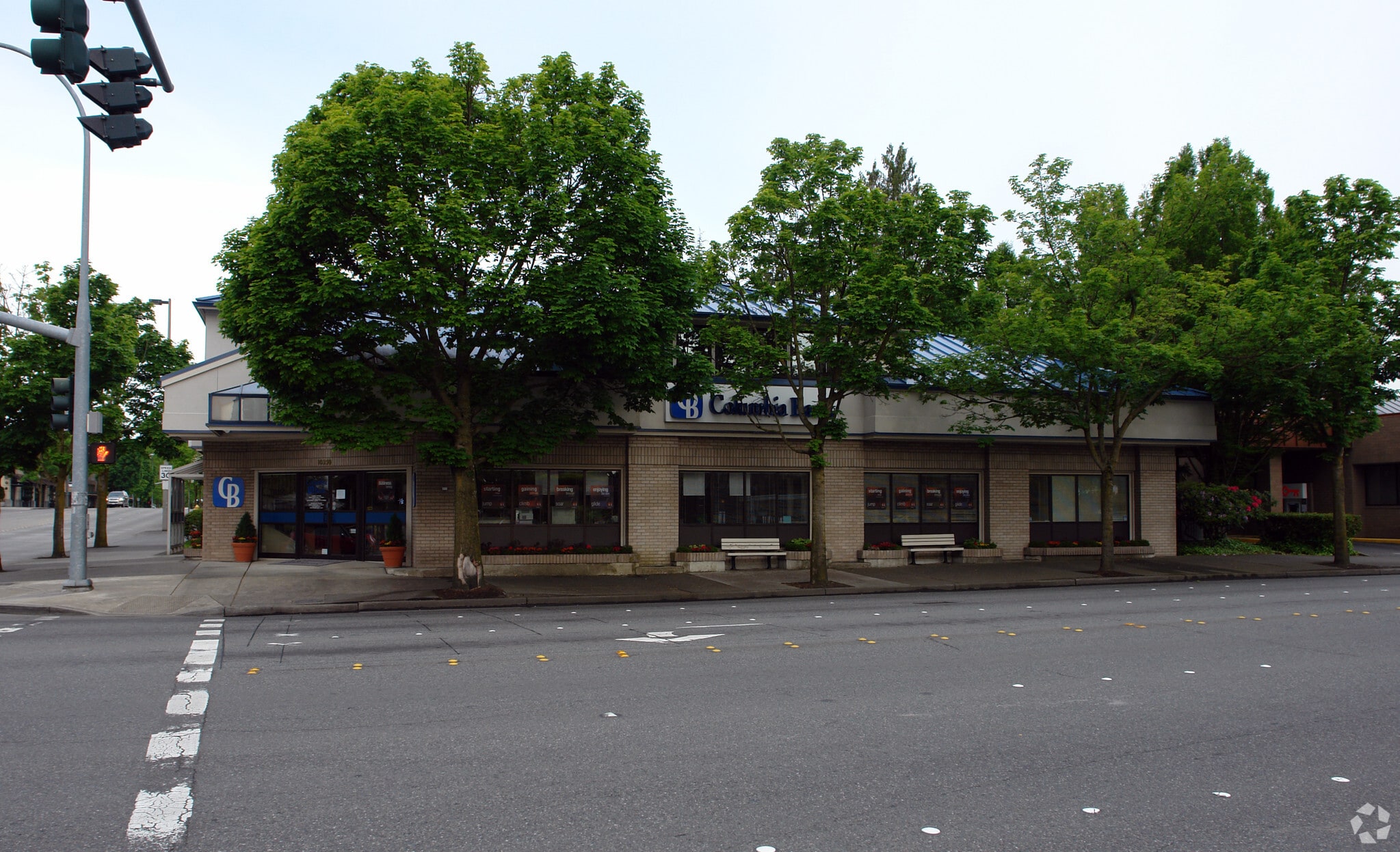 10350 NE 10th St, Bellevue, WA for Sale