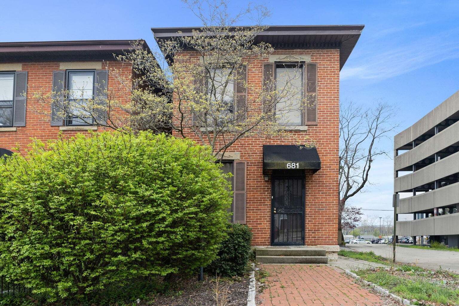 681 S Front St, Columbus, OH for Sale