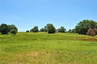 Luling, TX Commercial - 21741 E Interstate 10