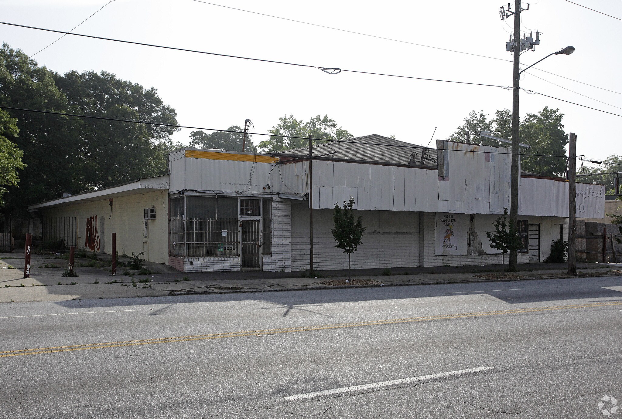 1553 SW Ralph David Abernathy Blvd Atlanta, GA 30310 Retail Property
