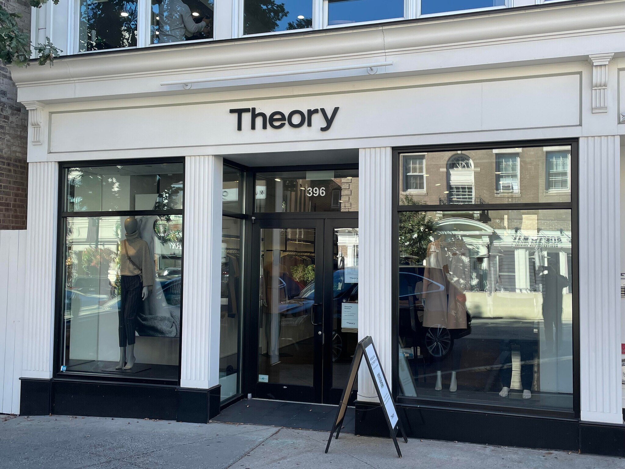 396 Greenwich Ave Greenwich, CT 06830 Retail Property for Lease on