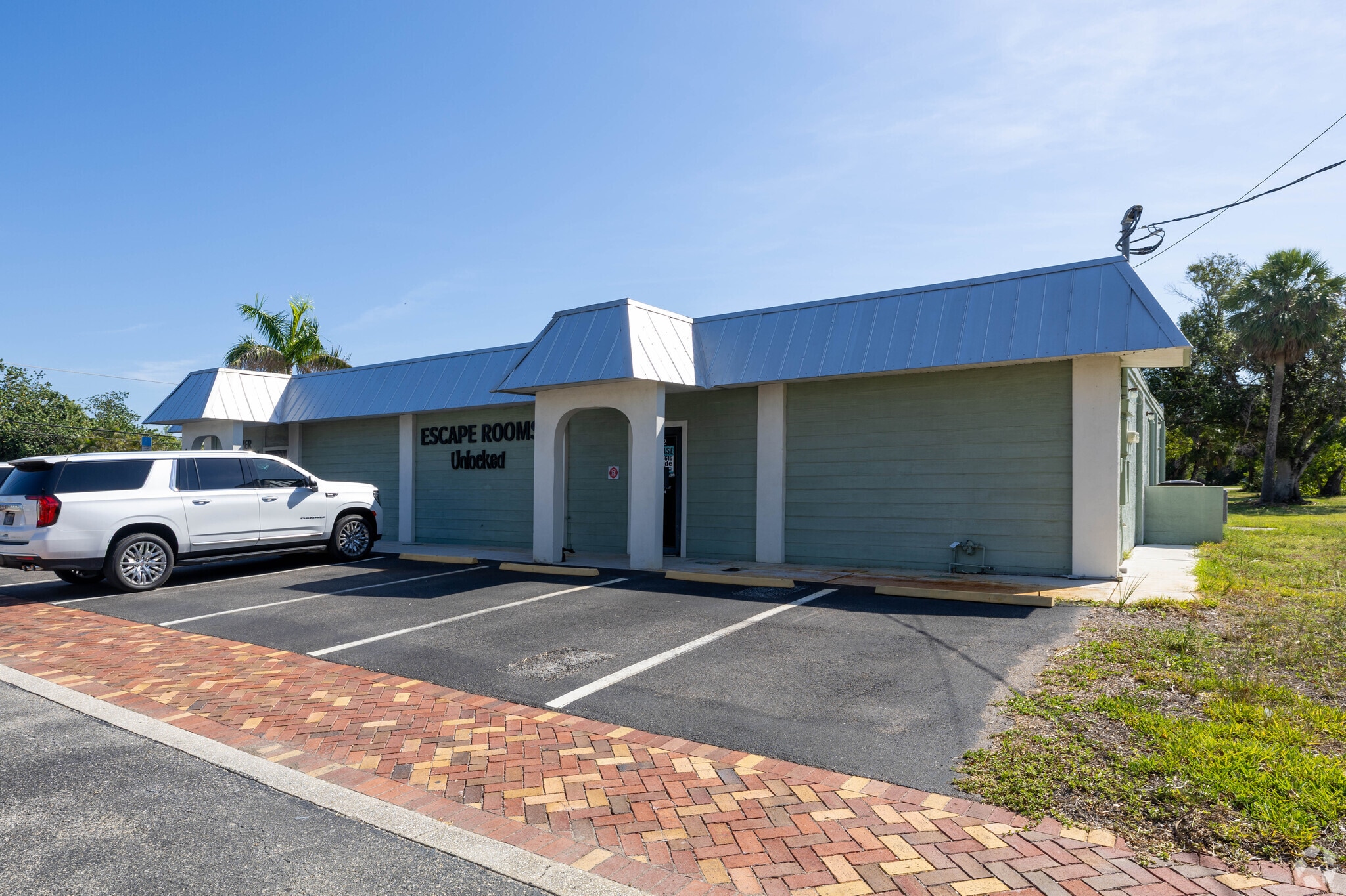401 E Olympia Ave, Punta Gorda, FL for Rent