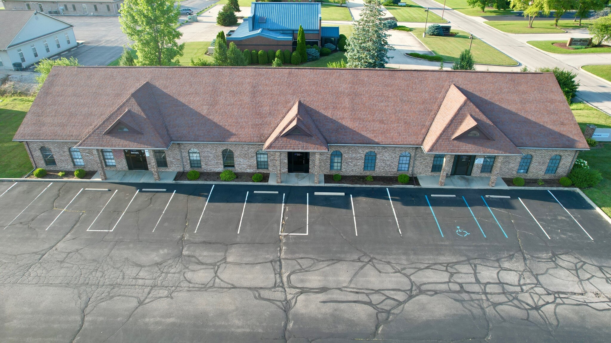 3621 N Everbrook Ln, Muncie, IN for Sale