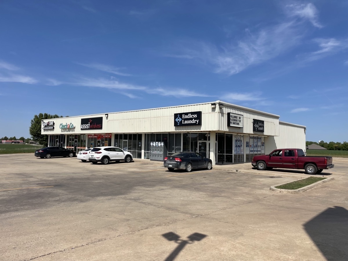 1401-1407 S Country Club Rd, El Reno, OK for Rent