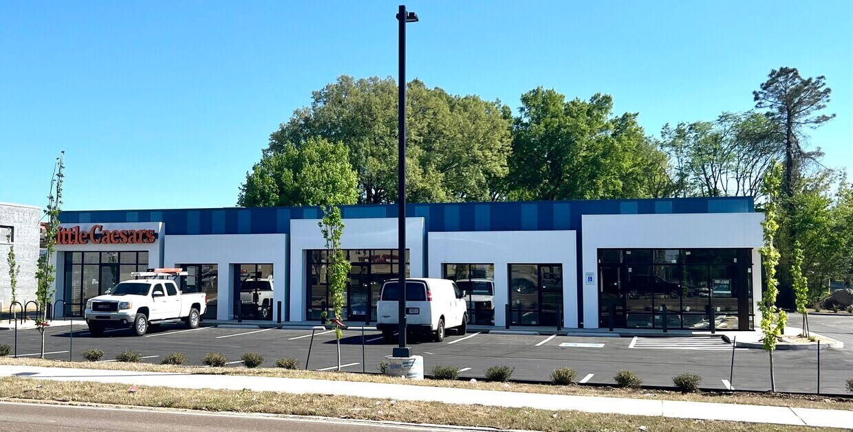 4471 Summer Ave, Memphis, TN for Rent