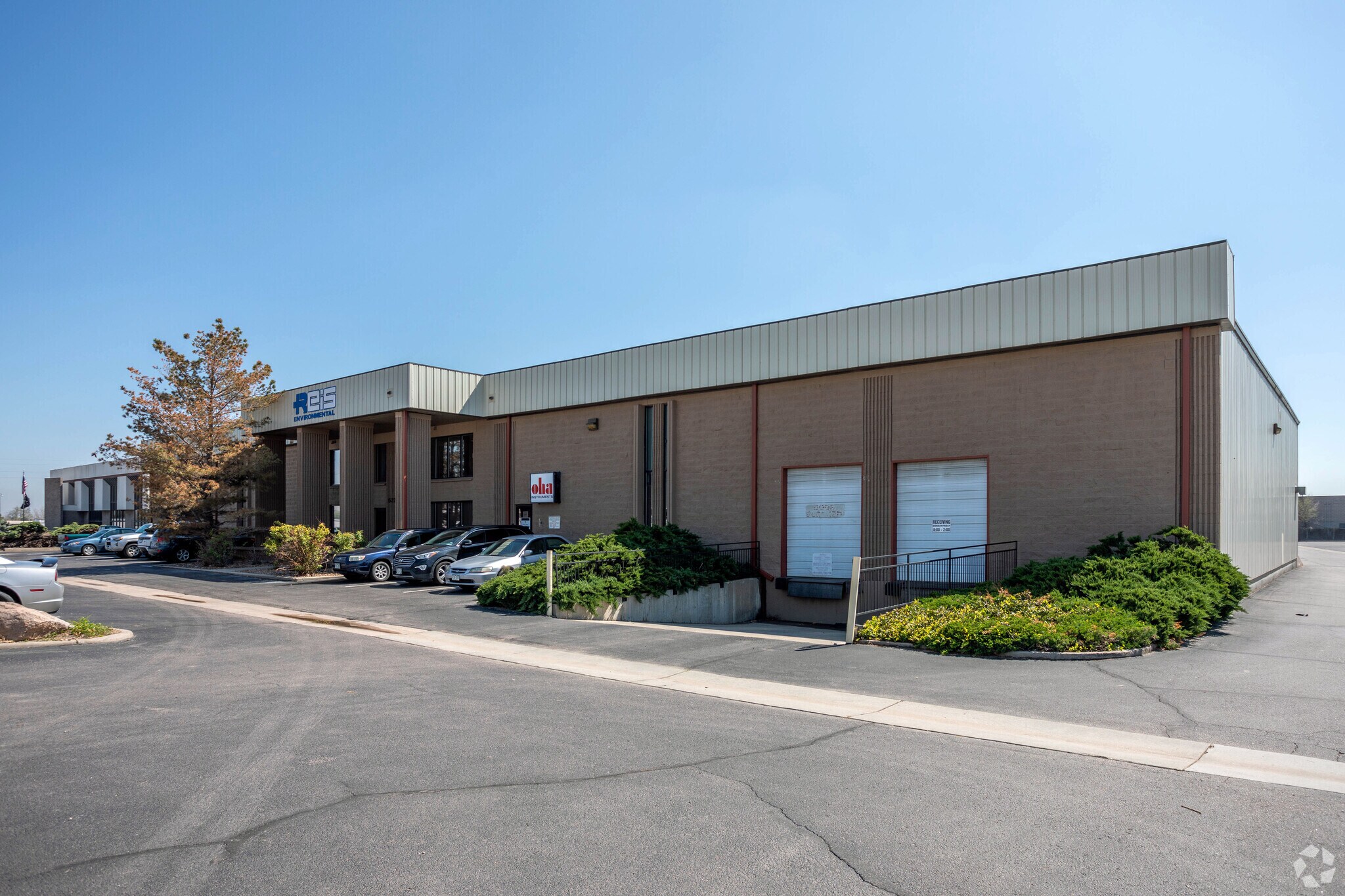 5720 Holly St, Commerce City, CO for Rent