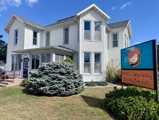 Fulton, IL Storefront Retail/Residential - 1415 4th St