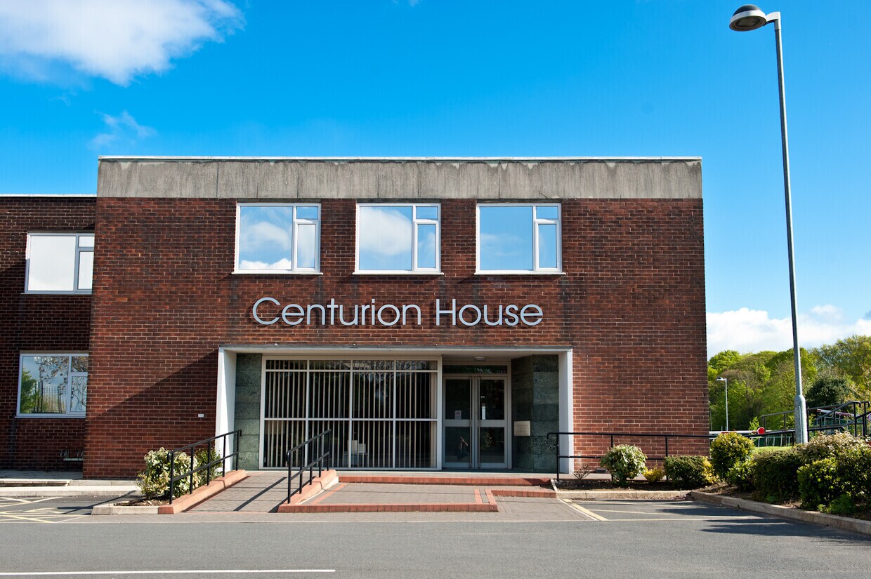 Centurion Way, Leyland, LAN for Rent