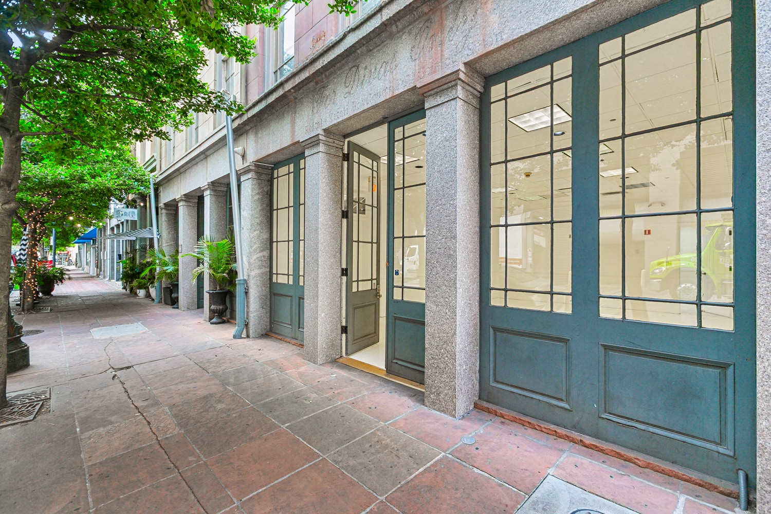 336 Camp St, New Orleans, LA for Rent