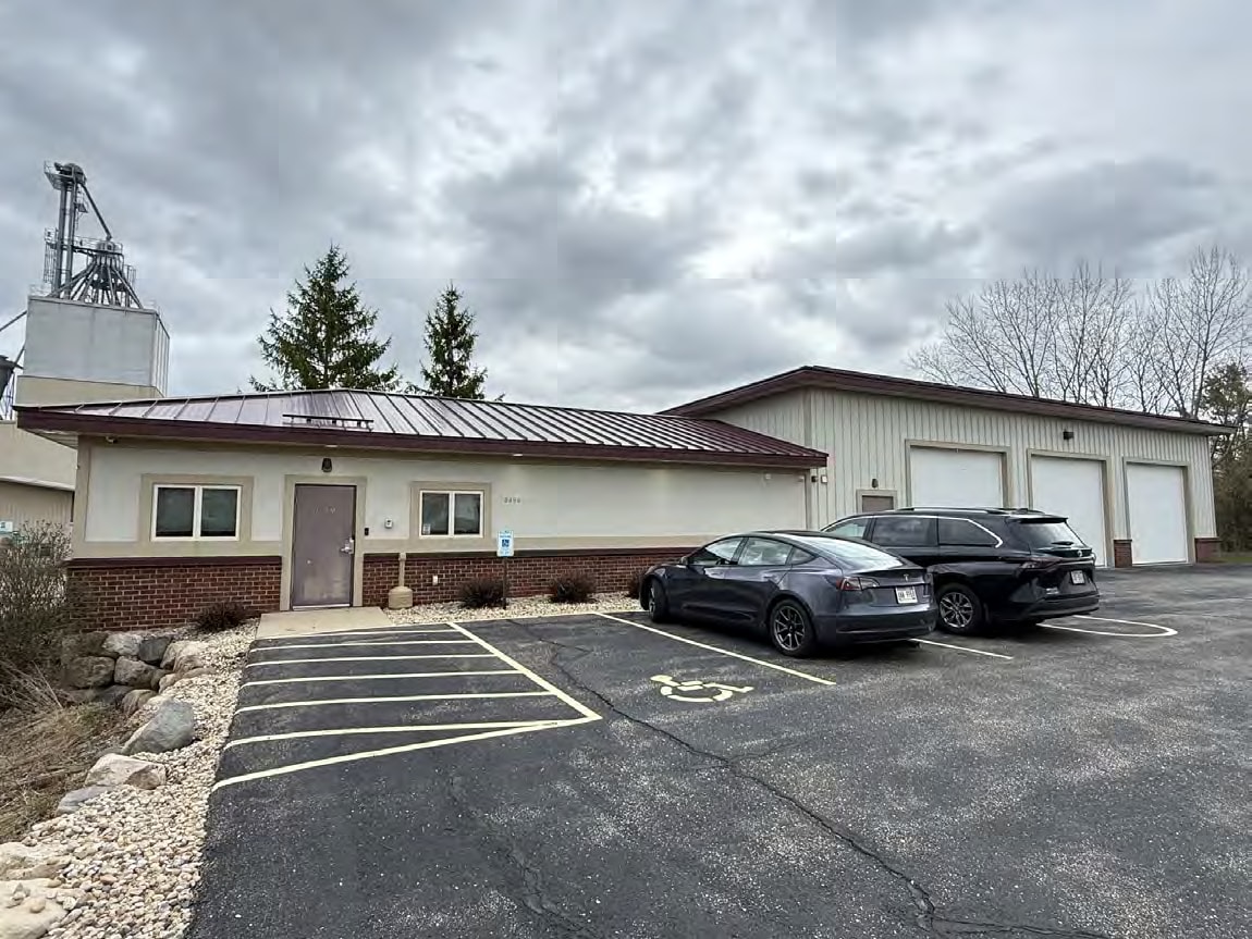 8494 Market St, Middleton, WI for Sale