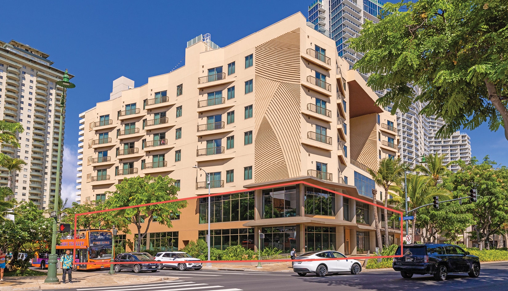 2080 Kalakaua Ave, Honolulu, HI for Sale