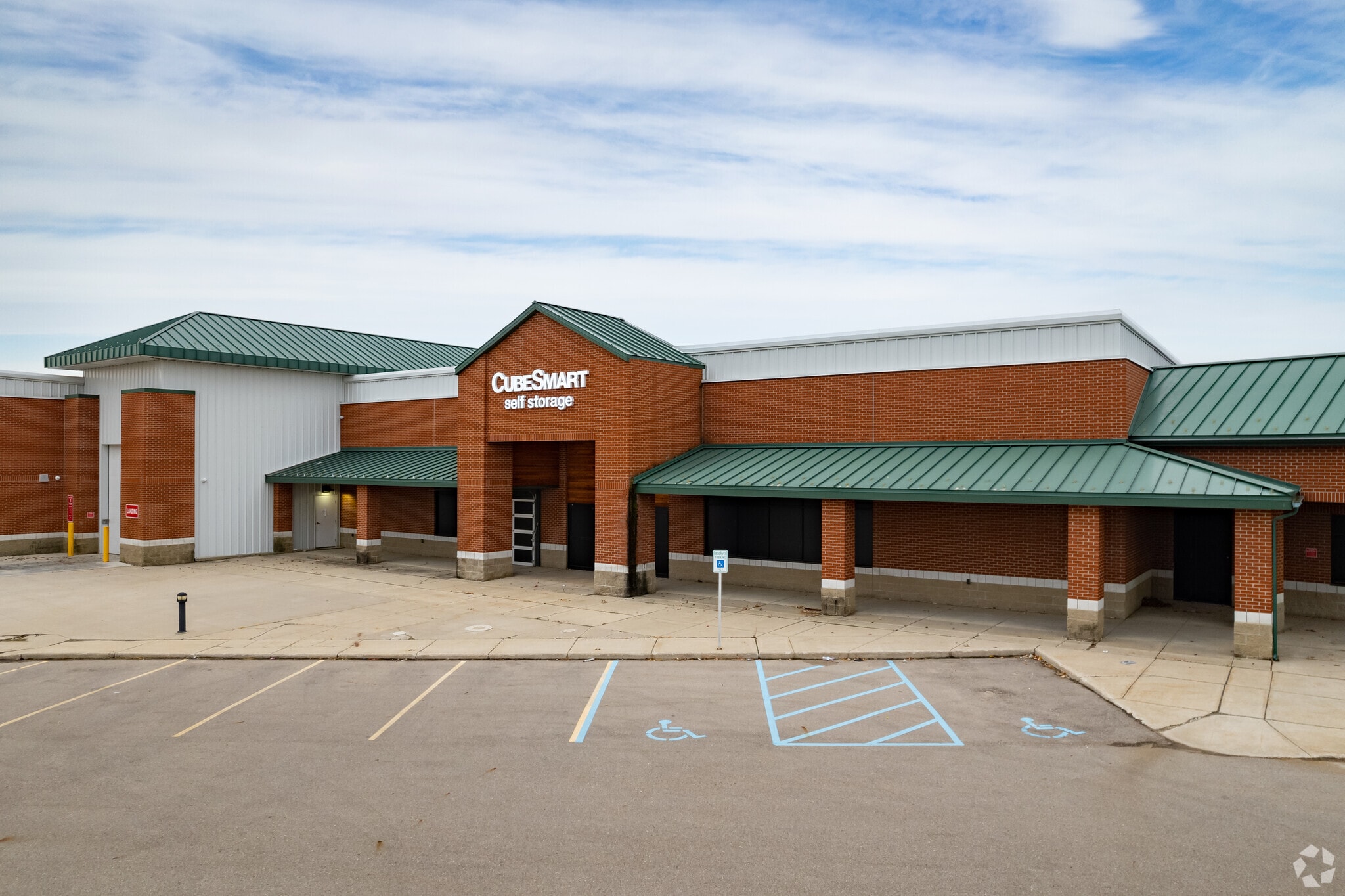 16800 Chandler Rd, East Lansing, MI for Sale