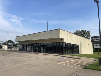 Seminole, OK Retail - 2525 N Milt Phillips Ave