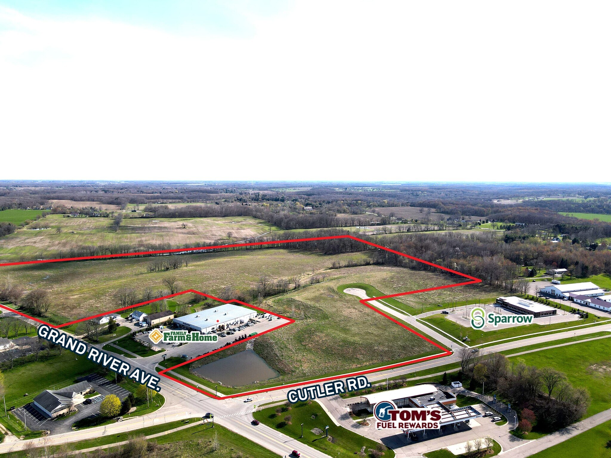 1800 E Grand River Ave, Portland, MI for Sale