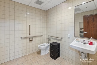 Bourbonnais, IL Specialty - 233 Mooney Dr