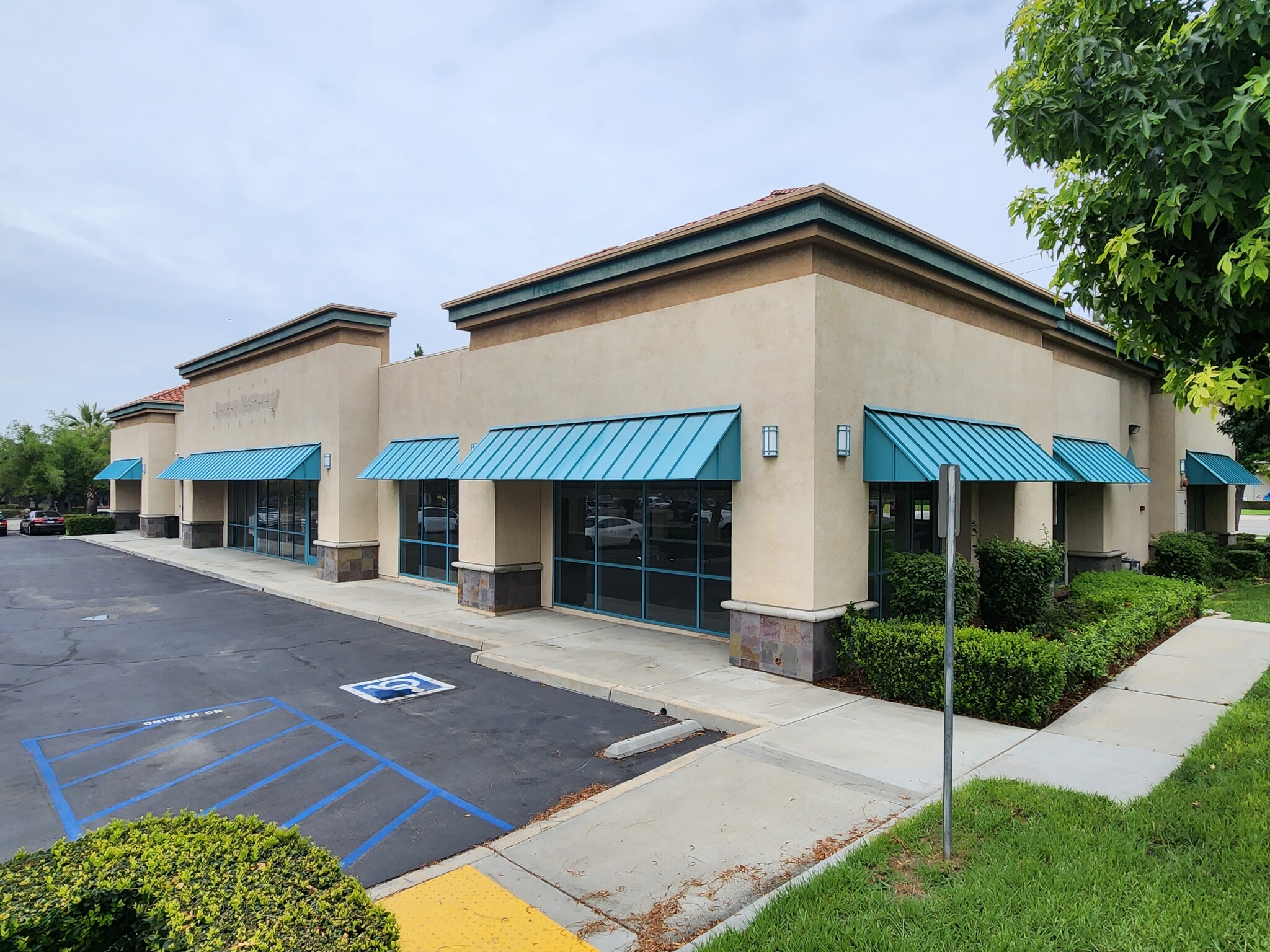 1715 W Redlands Blvd, Redlands, CA for Rent