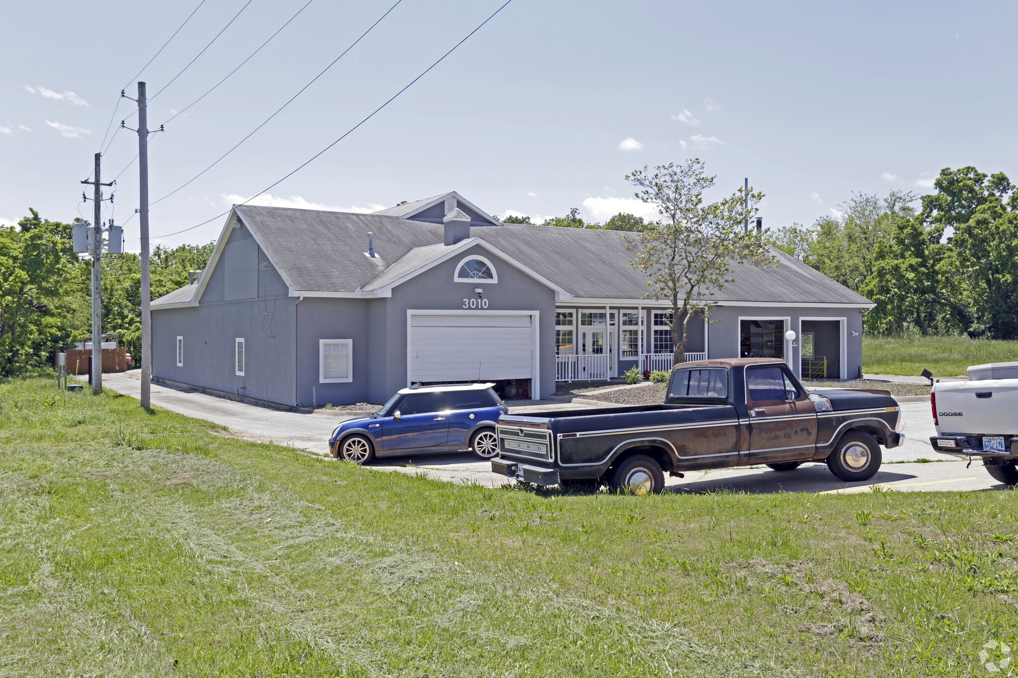 3010 W Walnut St, Rogers, AR for Sale