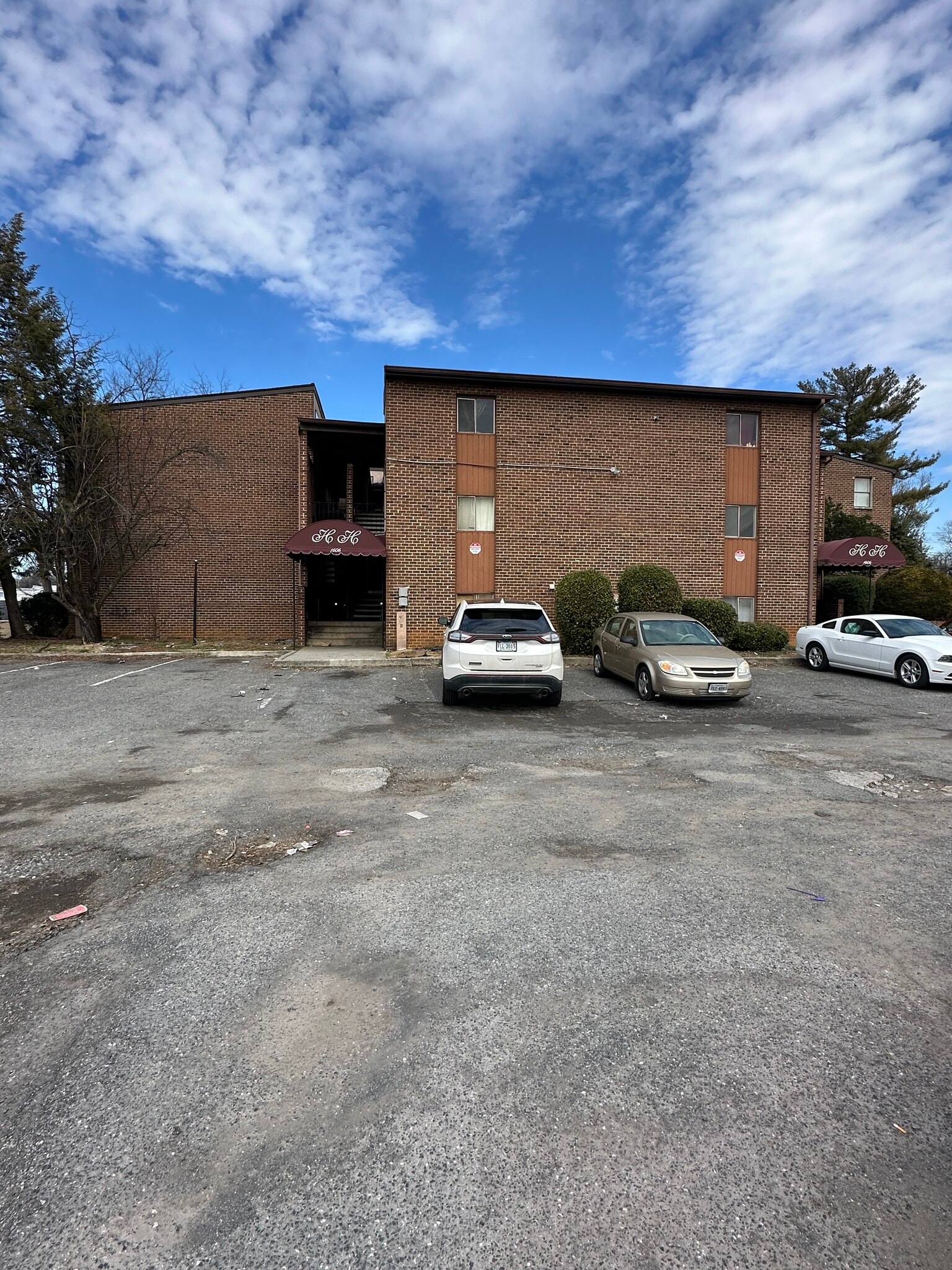 1606 Wayne St NE, Roanoke, VA for Sale