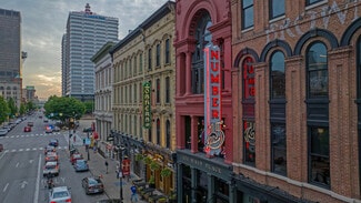Louisville, KY Storefront Retail/Office - 121 W Main St