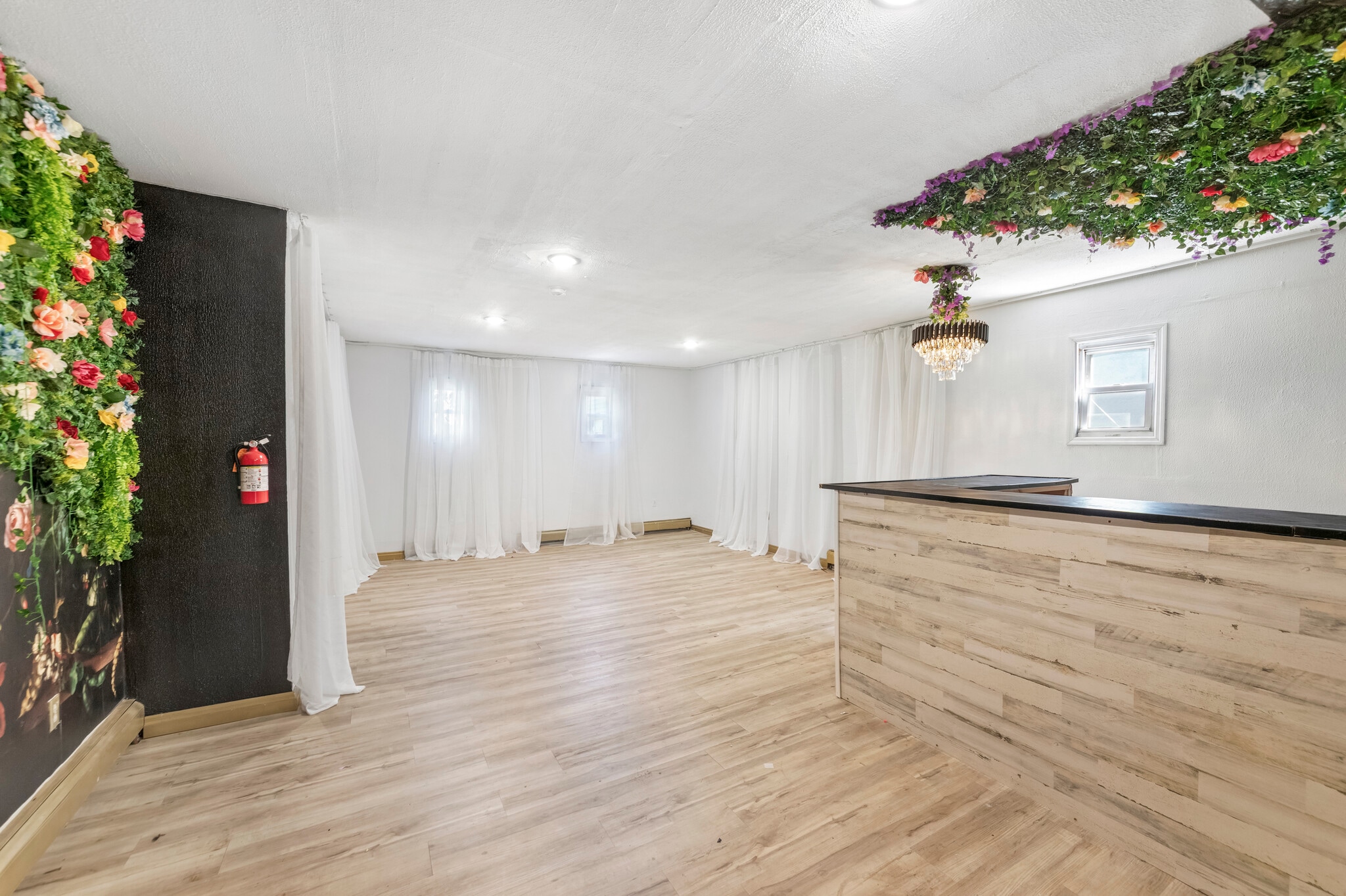 951-953 Clinton Ave, Irvington, NJ for Rent