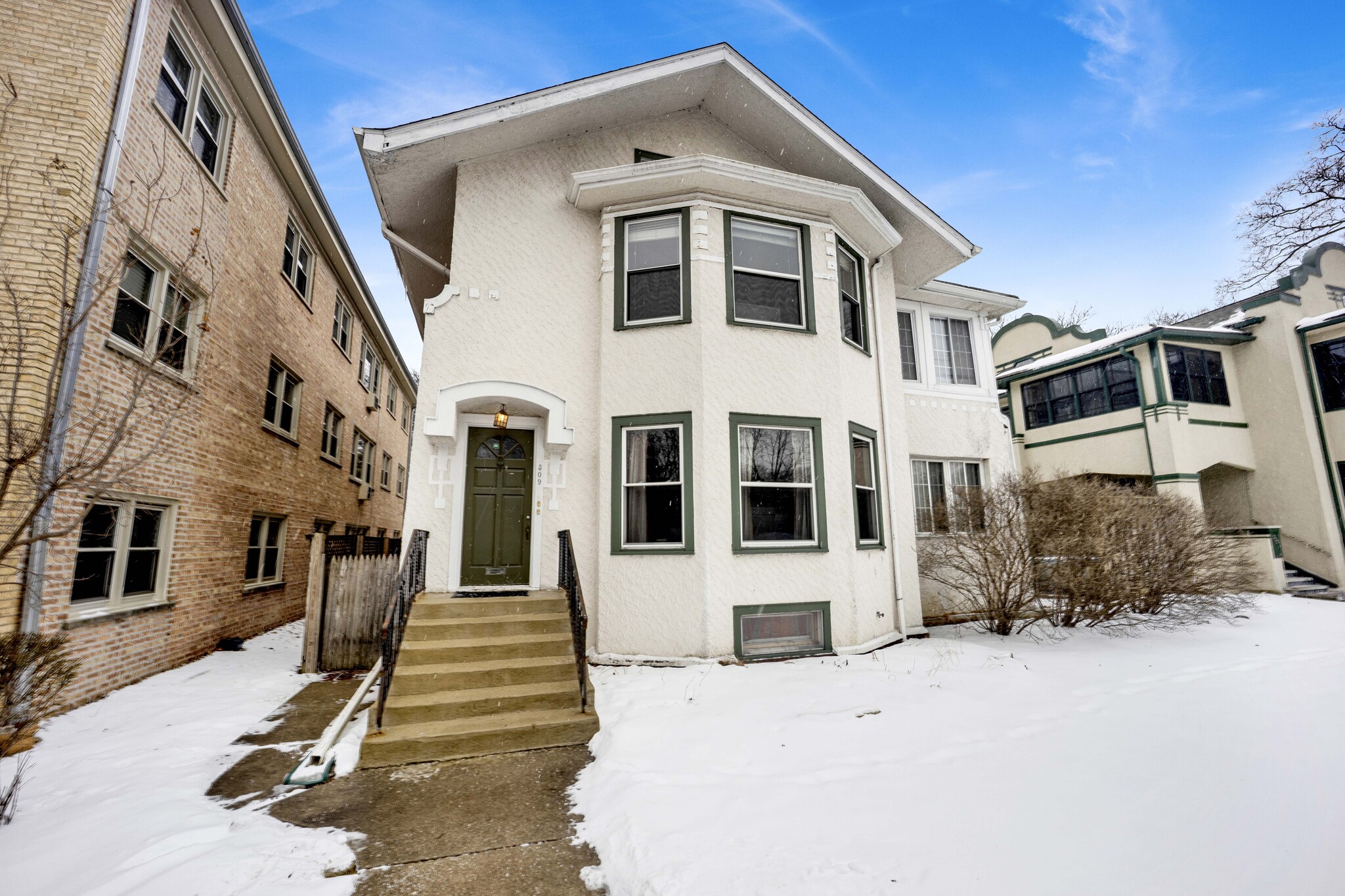 309 Chicago Ave, Oak Park, IL for Sale