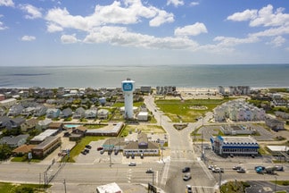 Atlantic Beach, NC Restaurant - 100 E Fort Macon Rd